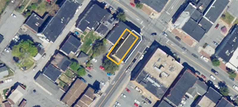 100 Main St