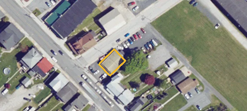 302 Queen St