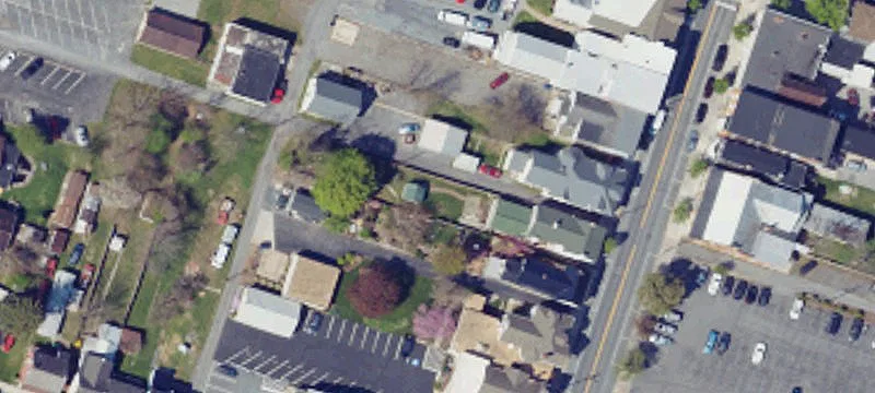 27 Carlisle St