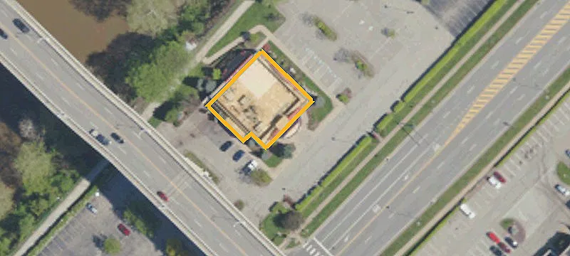 175 Waterfront Dr