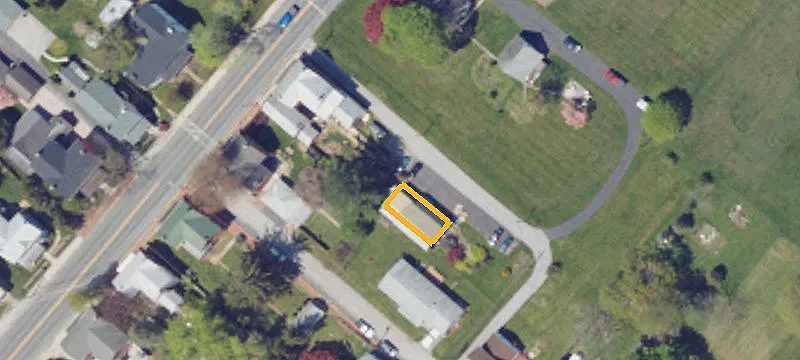202 Main St