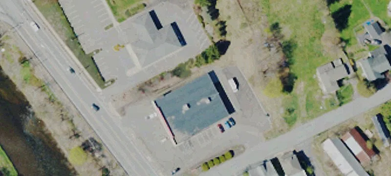 Willow Ave