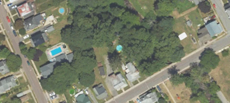 42 Houston Ave