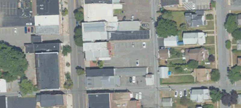 23 Main St
