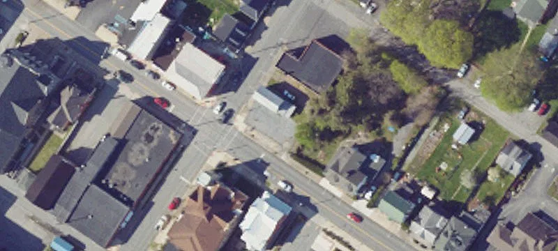2 Division St