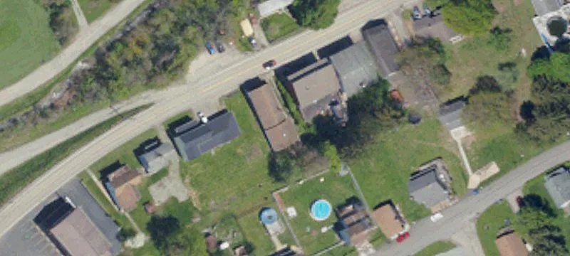 3016 Main St