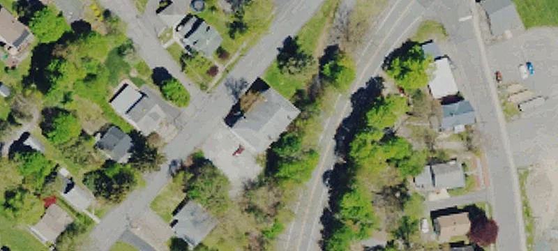 211 Grand Ave