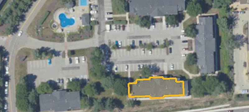100 400th Laurelwood Dr