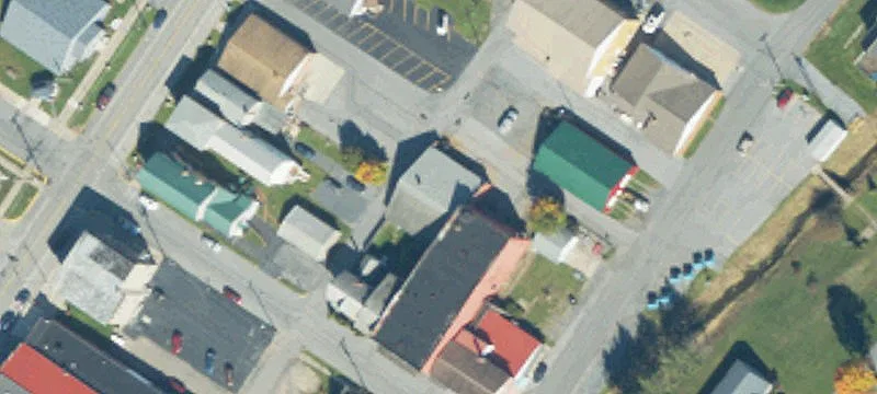 261 Maple St