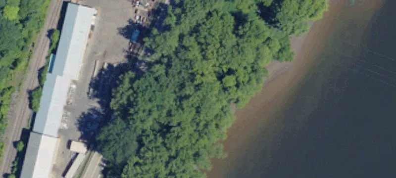 586 Tarrtown Rd