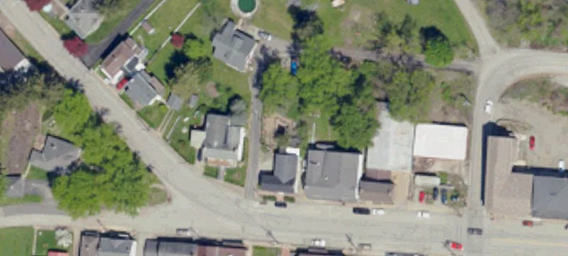 202 Main St