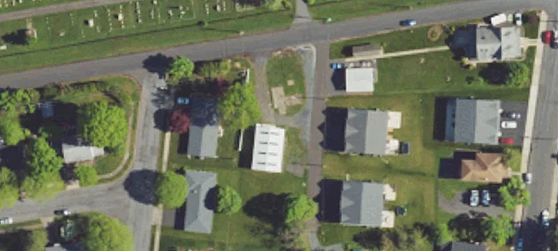 5 Cemetery Rd
