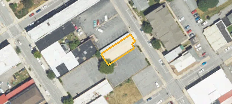 215 2nd St