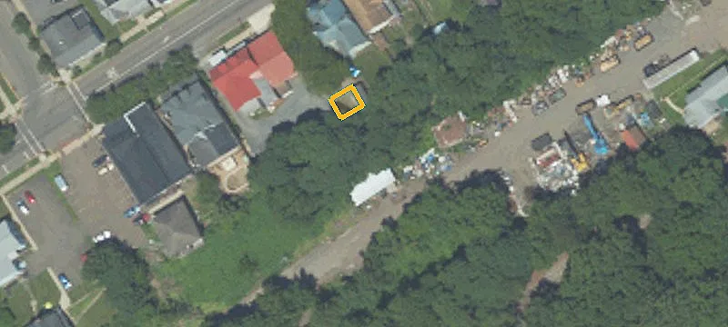 214th E Frnt St