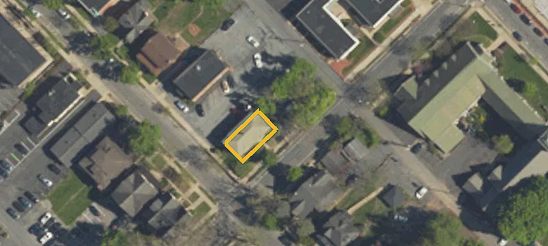229 Foster Ave