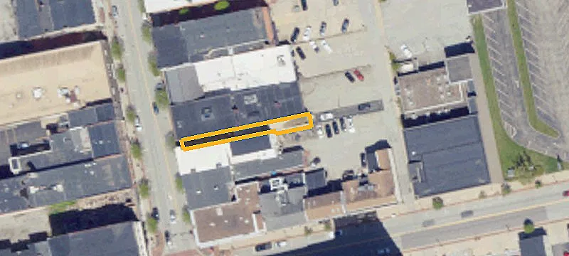 24 Main St