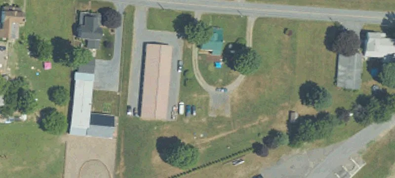 1820 Pond Rd