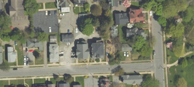 914 Vine Ave