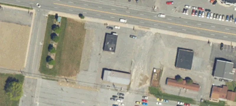 910 Broad St