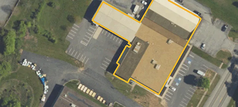 1015 Benner Pike