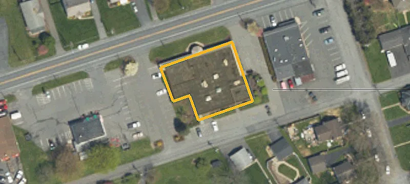 56 Lawn Rd