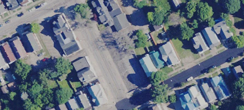 Ash St