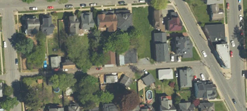 318 Park Ct
