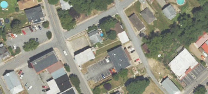 10 Main St