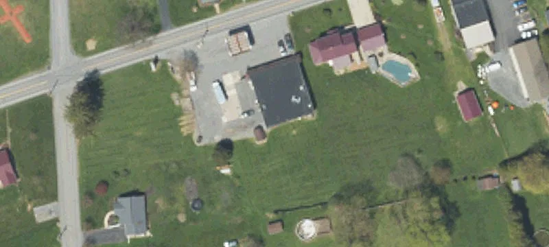 237 Middle Rd