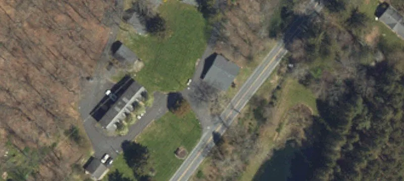 201 Manitou Ln