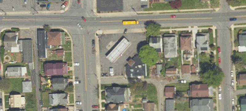 1431 High St