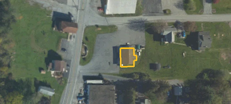 781 Clarence Rd