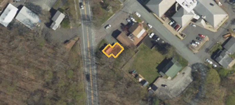 100 2nd St