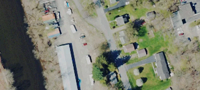 Willow Ave