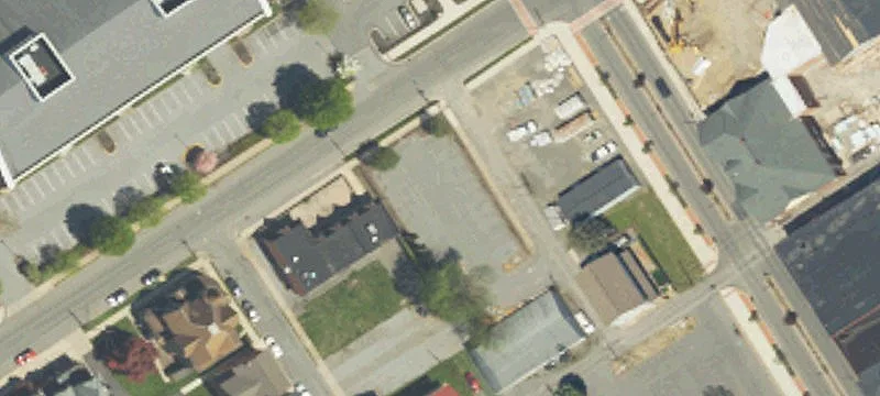 224 4th St