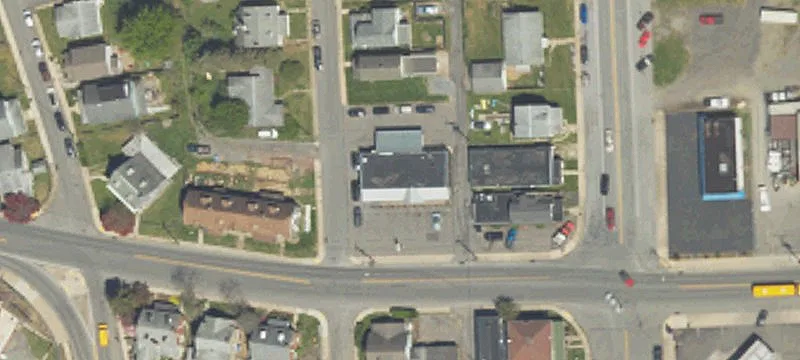1490 High St