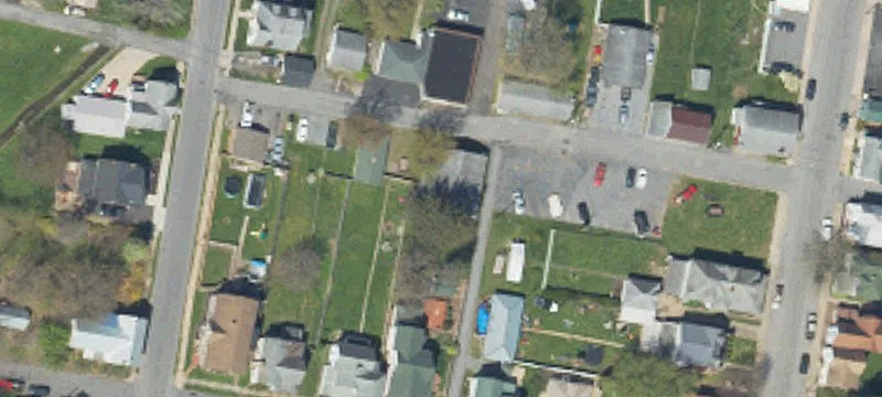 319 Bank Ave