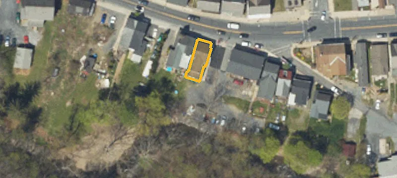 313 Main St