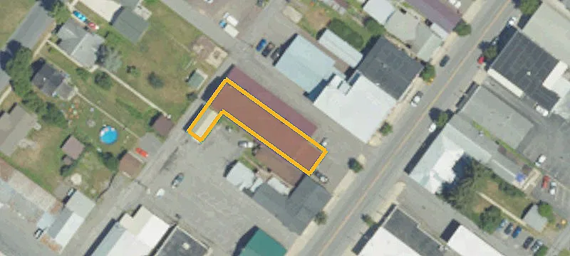 49 Main St