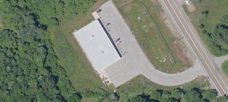 1542 Perry Hwy