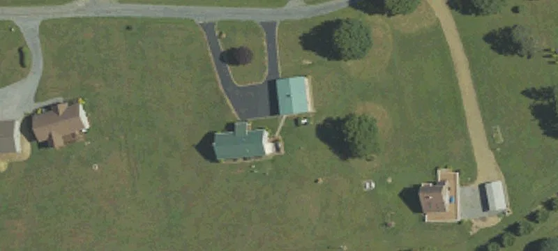 13789 Farm Ln