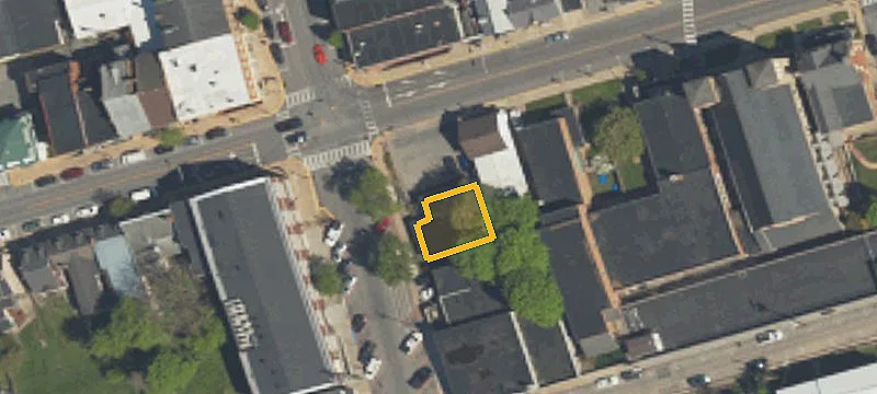 102 Bishop St