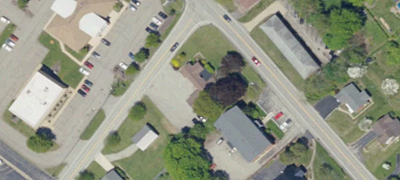 401 Pellis Rd