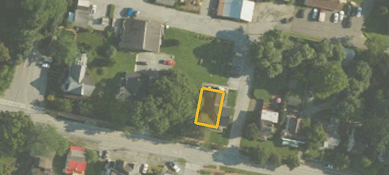 5 Cemetery Ln
