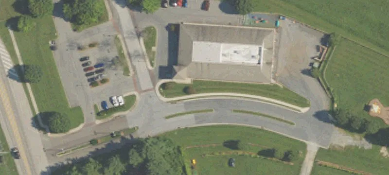 10 Mcmaster Blvd