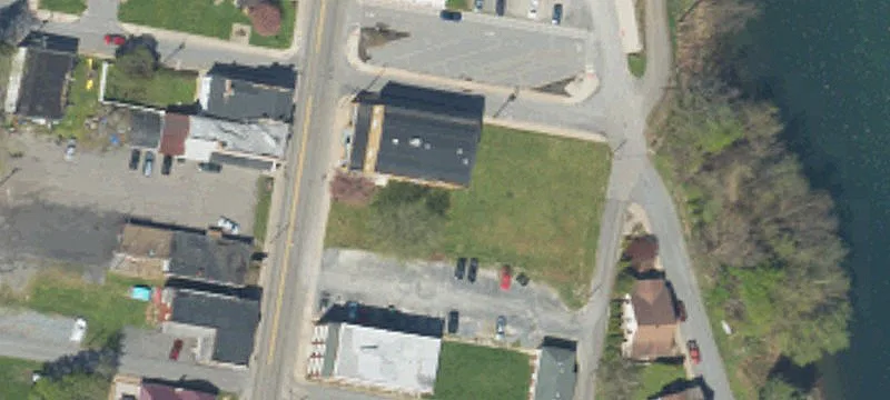 201 Main St