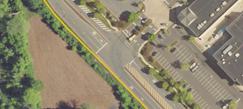 3289 Ctr Vly Pkwy