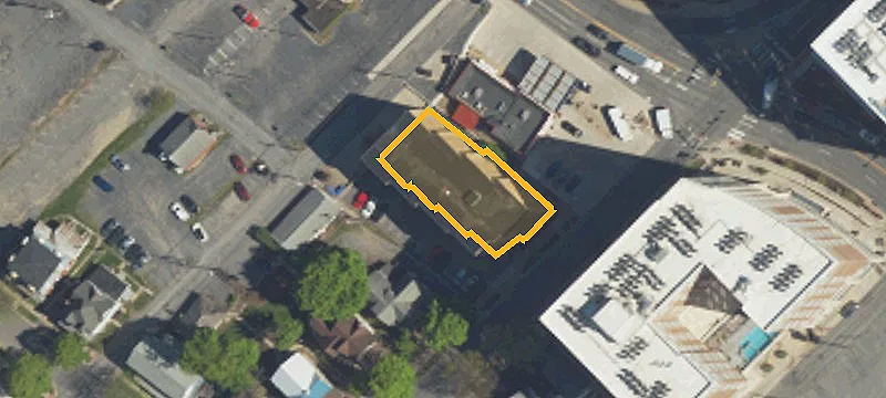 415 College Ave