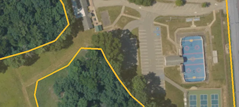 290 Duffy Rd