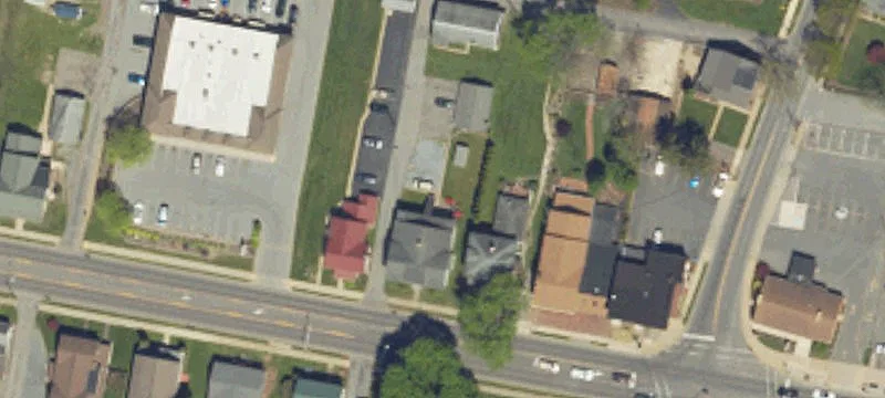251 Broad St